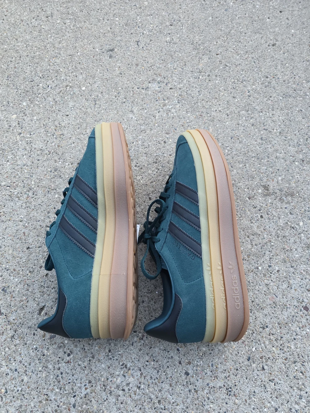 Adidas Women's Gazelle Bold sneakers Size 9 - Picture 10 of 12